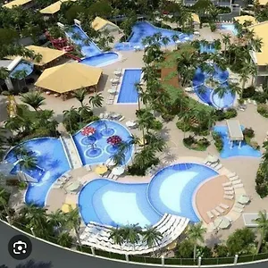 Lacqua Diroma Park Aquatico 24h Com Cozinha R Caldas Novas